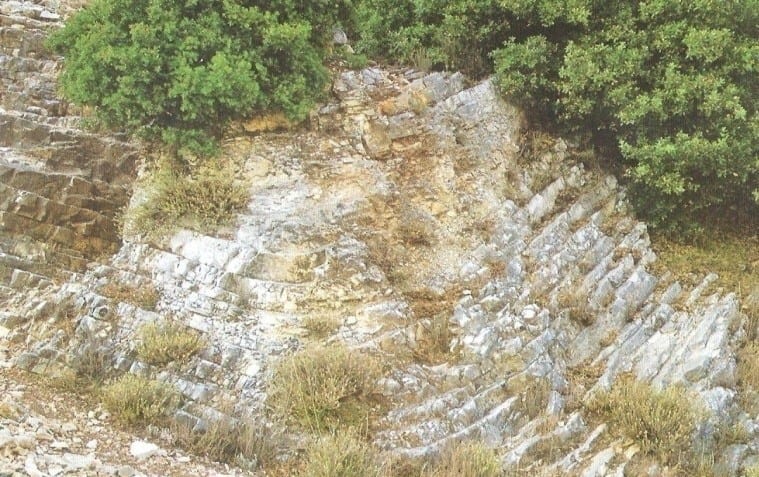 Angular Unconformity — Mosperputhja Kendore